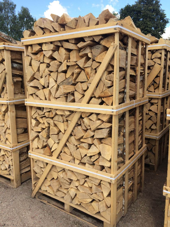 Ovengedroogd hout 1,8 m3 gestapeld Ovengedroogd hout 1,8 m3 gestapeld